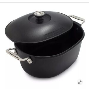 All-Clad Cast Aluminum Dutch Oven 6 1/2 quart